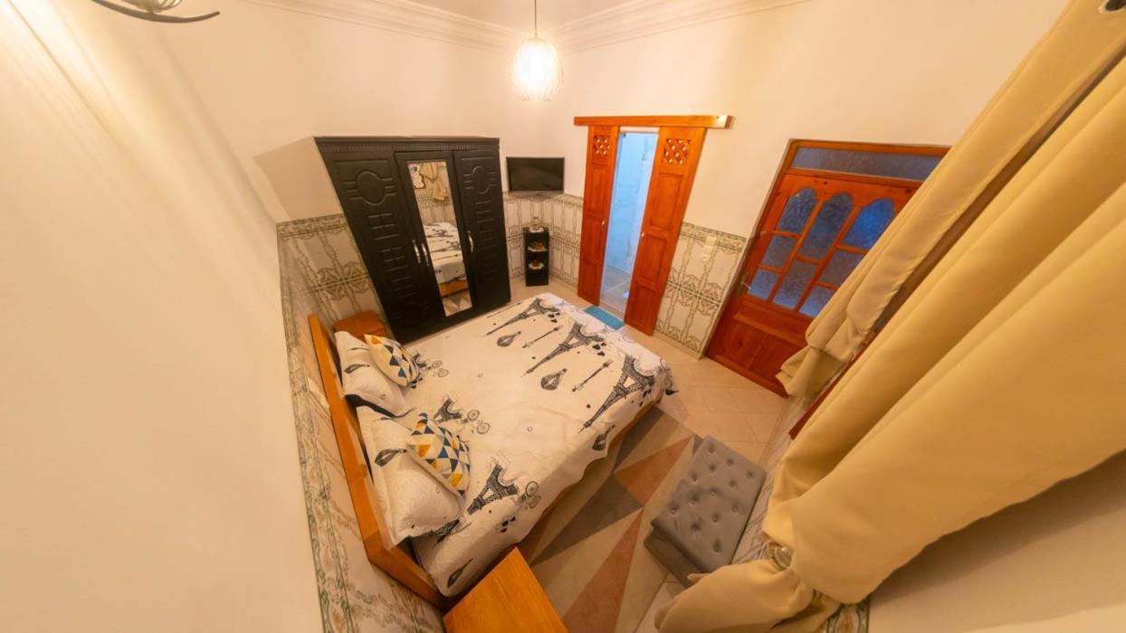 אסאוירה Abdessamad Appartement 2 מראה חיצוני תמונה